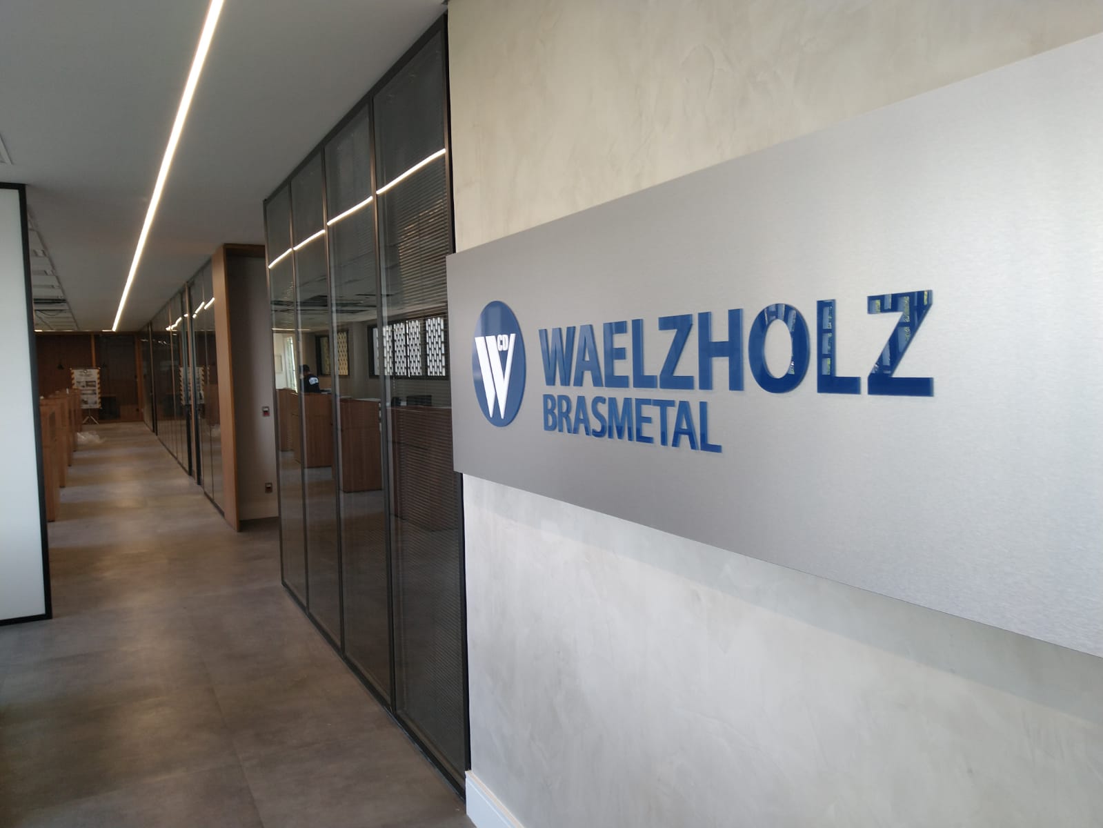 WhatsApp Image 2024-05-19 at 22.50.55 (1).jpeg